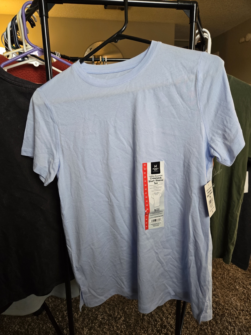Women’s Light Blue Crew Neck Short Sleeve Tee - Unbranded